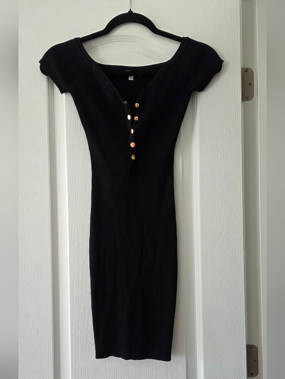 Love Tree Black Ribbed Bodycon Midi Dress Off Shoulder Gold Button Stretch S